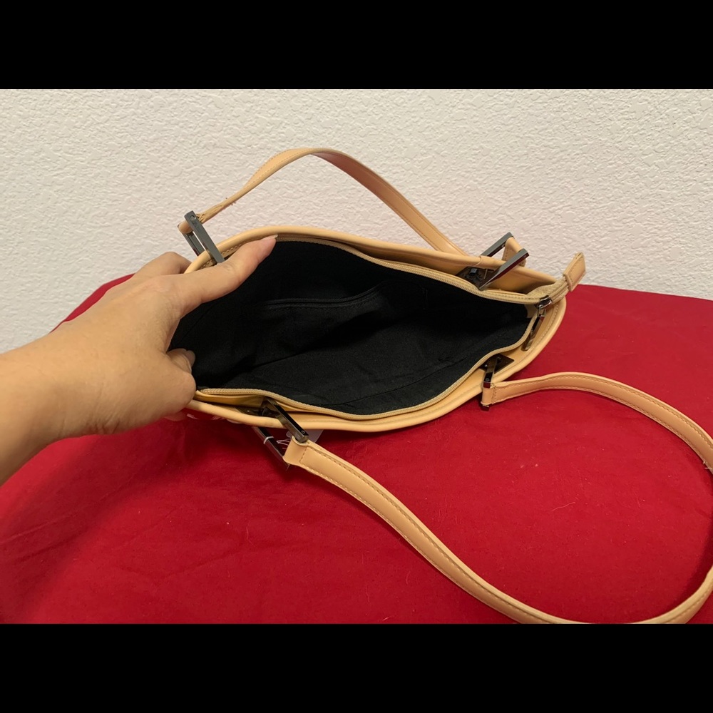 Hand bag - Picture 3 of 3